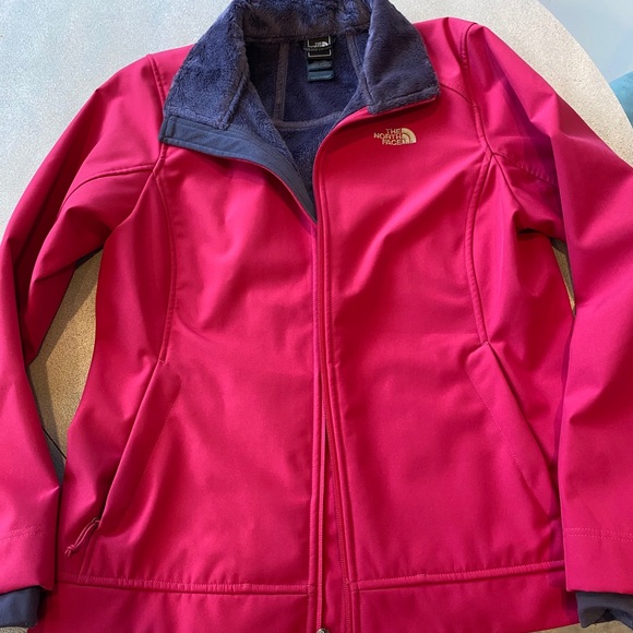 The North Face Jackets & Blazers - Women’s north face jacket pink purple
